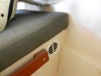 1200p_seatvent.sized.jpg