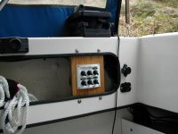 New12OutletAndCockpitEPanel.jpg