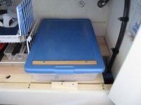 b_cleat_keeps_upper_tub_from_contacting_door.sized.jpg