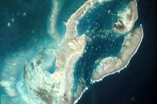 Cargados_Carajos_Shoals_ISS.jpg