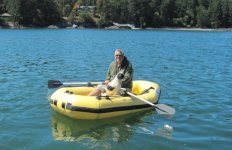and_Baxter_in_Dinghy_at_Blind_Island_8_16_16.sized.jpg