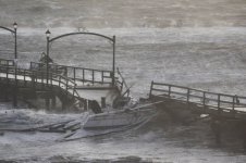 14890253_web1_pier8383.sized.jpg