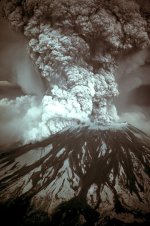 80_eruption_mount_st_helens_05-18-80-dramatic-edit.jpg
