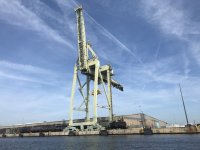 242ShipLoadingCrane.jpg 242ShipLoadingCrane.jpg