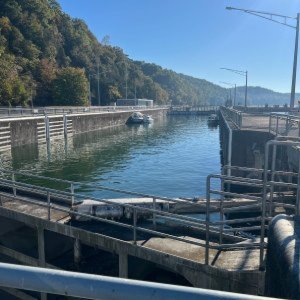Melton Hill lock