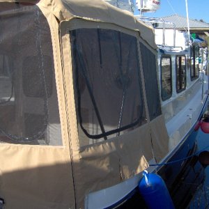 JP Canvas of Crystall river put in screens, Made the matteress. covers for two winches