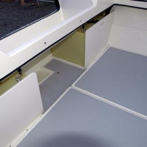 Optional C-Dory floorboards in place (not my boat)