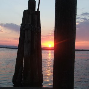 Media 'Everett Marina Sunset #2' in album 'Port Sidney, BC and Mount Baker in the background'
