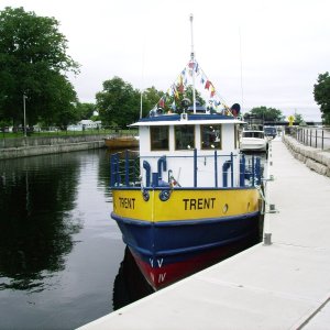 Fenlon Falls - lock 34(top)