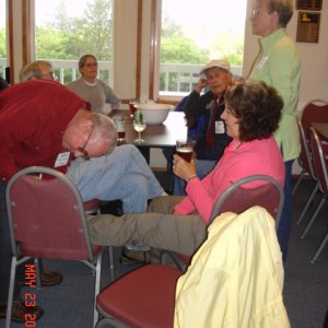 Roger (DREAMER) signs
Patti's foot cast