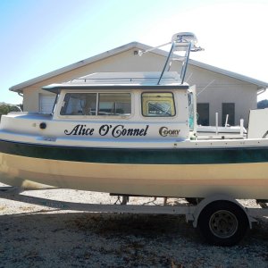 Media 'Charlie\'s new boat getting ready' in album 'Charlie\'s new boat getting ready'