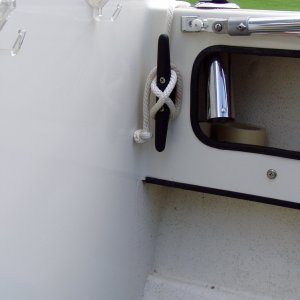 Cleat Added Midship in Cockpit