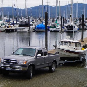 HH Cal 09-01 Jan  On the ramp at John Wayne Marina.