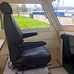 Port Size Seat with Stainless Grab Rail *