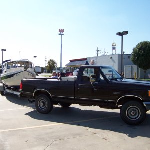 Media 'C-Swell about to leave Lafayette, LA for a 1,250 mile trip to our home west of Durango, CO.' in album 'Bill and Sue with their new 2003 C-Dory 22 in Lafayette, Louisiana.'