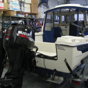 19\' Angler in service side