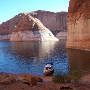 C-Swell on the beach in Reflection Canyon 9-24