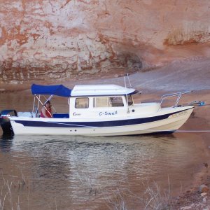 C-Swell on the beach in Reflection Canyon 9-24