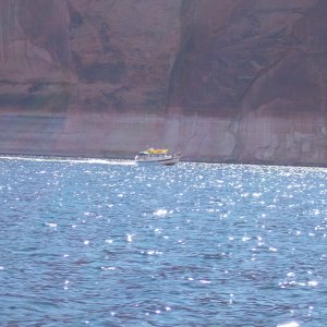 C-Idaho heading down lake near Navajo Point 9-25