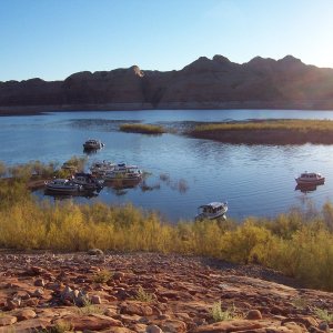 C-Dory\'s and a Ranger Tug at ancchor and on the baeach in Oak Canyon 9-25