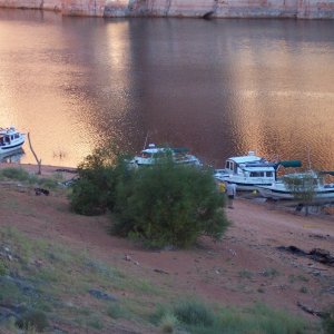 More photos of boats on the beach at Explorer Canyon 9-26