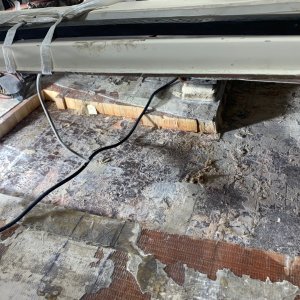 Removed bulkhead & trying to find dry balsa wood