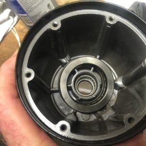 06 main bearings in top half of pump body