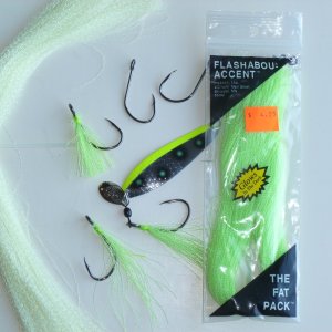 5/0 mustad siwash hooks + bling = zing