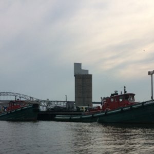 August 2018 Duluth Harbor tugs