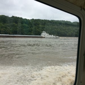 Sept 2018 Mississippi River tow