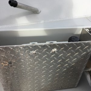 Fuel tank cover / shield Port Bow