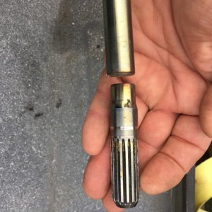 Drive shaft end at power head F-50 Yamaha
After Rock strike