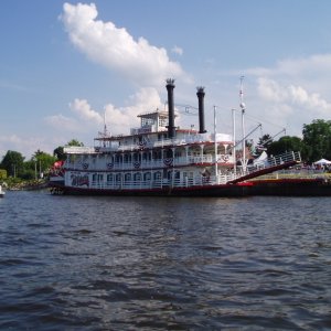 Grand Excursion paddelwheeler