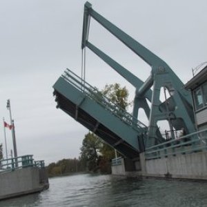 Interesting lift bridge on the Chambly canal