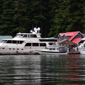 Sea Pal next to a 72' Marlowe