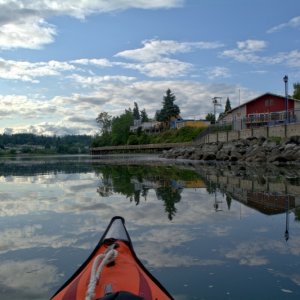 Heading back out to the boat after dinner and provisions ashore in Poulsbo.