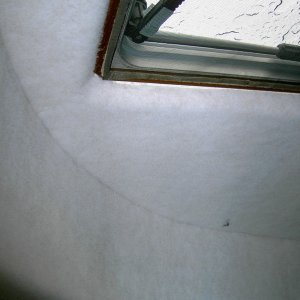 (Lynn Marie)Carpet at hatch and cabin side.