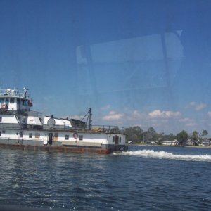 Overtaking a tow on the GICW