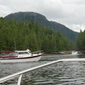 Lowe Inlet, Grenville Channel 5/27/2016