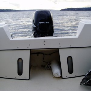 This is the new fuel tank install that the factory did November 2005.(Robbi)