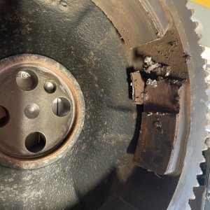 Flywheel magnet damaged
