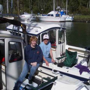 Media '20080808 CatyMae 2' in album '200209XX John on Detroit Lake OR w Sunflower Seeds'
