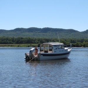 Media 'On the CT River' in album 'Beautiful day out on the CT River.'