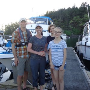 The SEA DAISY crew