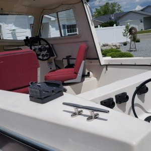 Media 'Downrigger mount' in album 'cabin table'