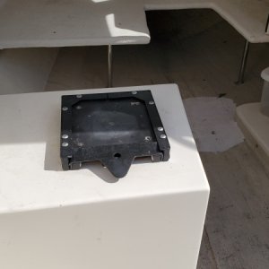 Passenger seat mount