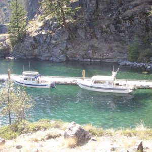 Media 'Graham Bay C-Spaz & Anita Marie Relaxing' in album 'Lake Chelan Fred 9 19 2007 008 sized'