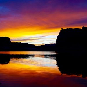 Got to finish with a sunset.  This was in Gun Site, near where Planets of the Apes II was filmed.
