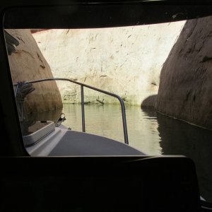 Sharp turn to port ahead