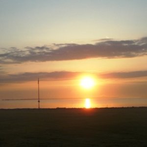 23MAY10-Sunrise at Alligator River Marina